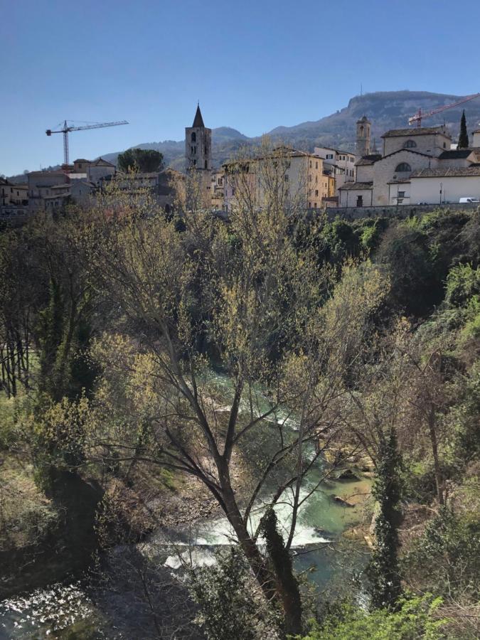 Willa La Casa Sul Fiume Ascoli Piceno Zewnętrze zdjęcie