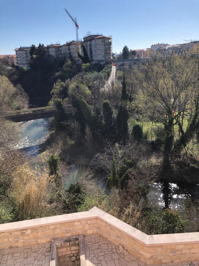 Willa La Casa Sul Fiume Ascoli Piceno Zewnętrze zdjęcie